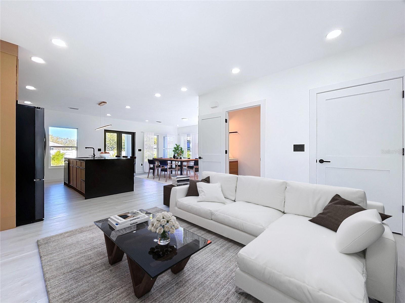 Image 5 of 81 For 4601 Queensboro Avenue S