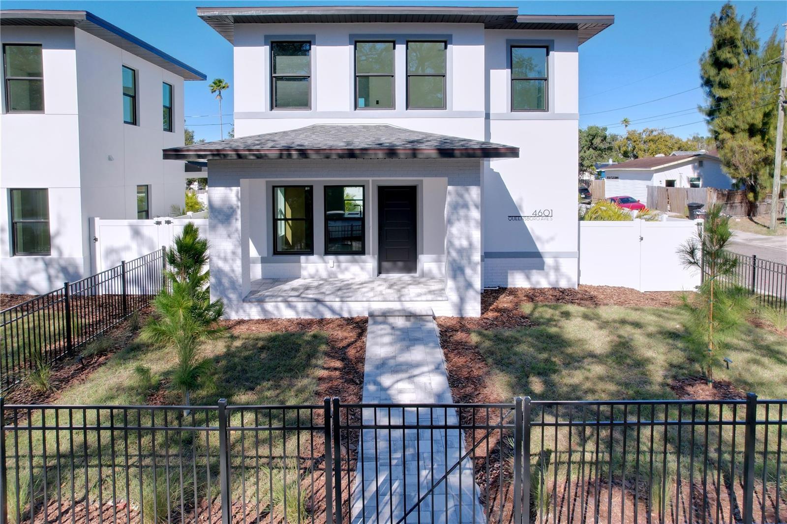 Image 62 of 81 For 4601 Queensboro Avenue S