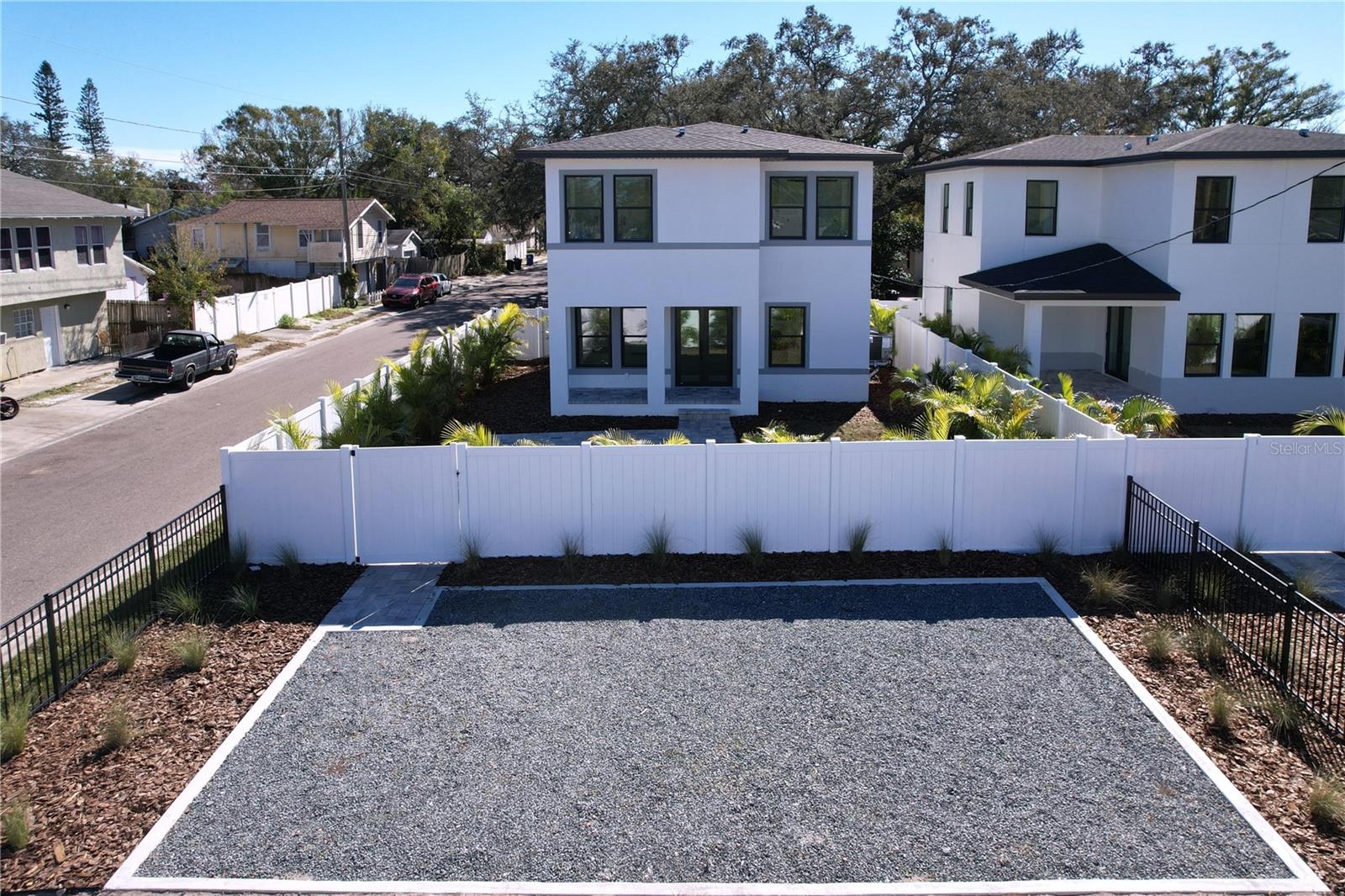 Image 69 of 81 For 4601 Queensboro Avenue S