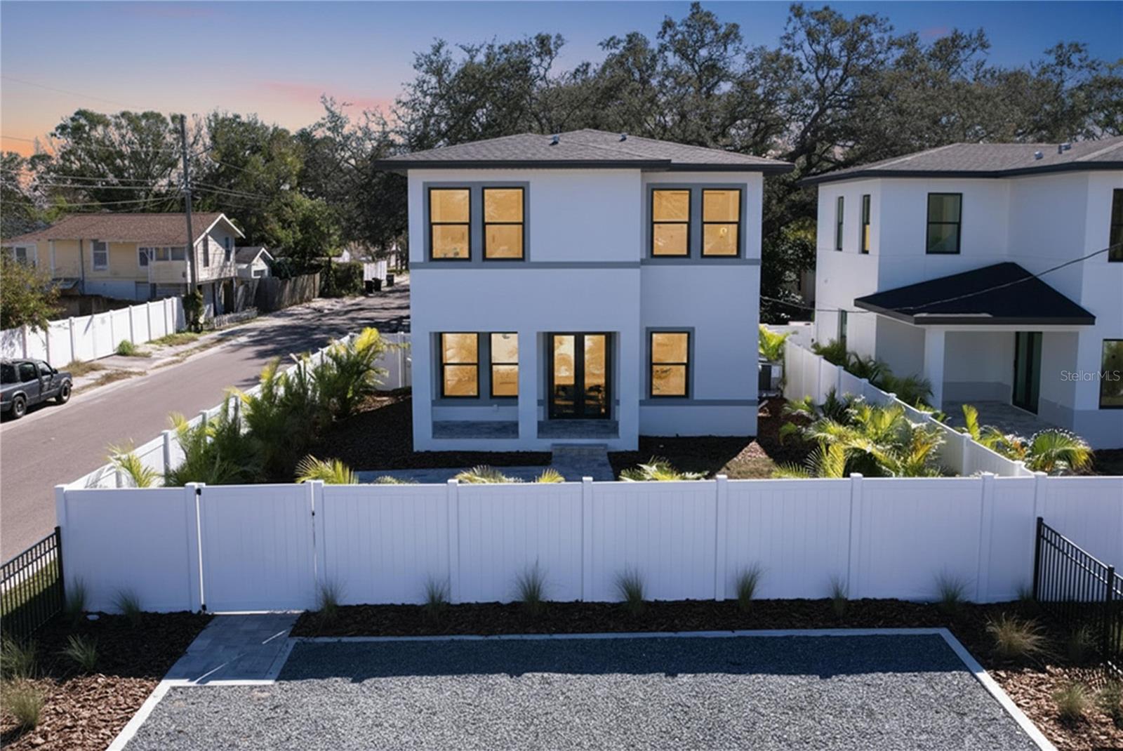 Image 71 of 81 For 4601 Queensboro Avenue S