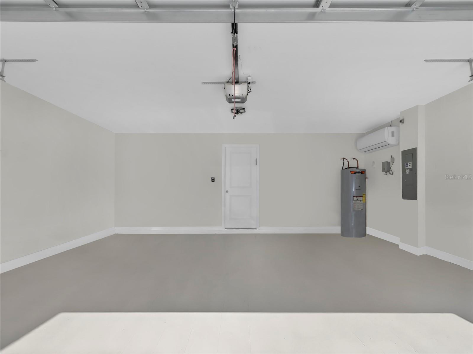 Image 3 of 54 For 16526 Windmill Forge Pass