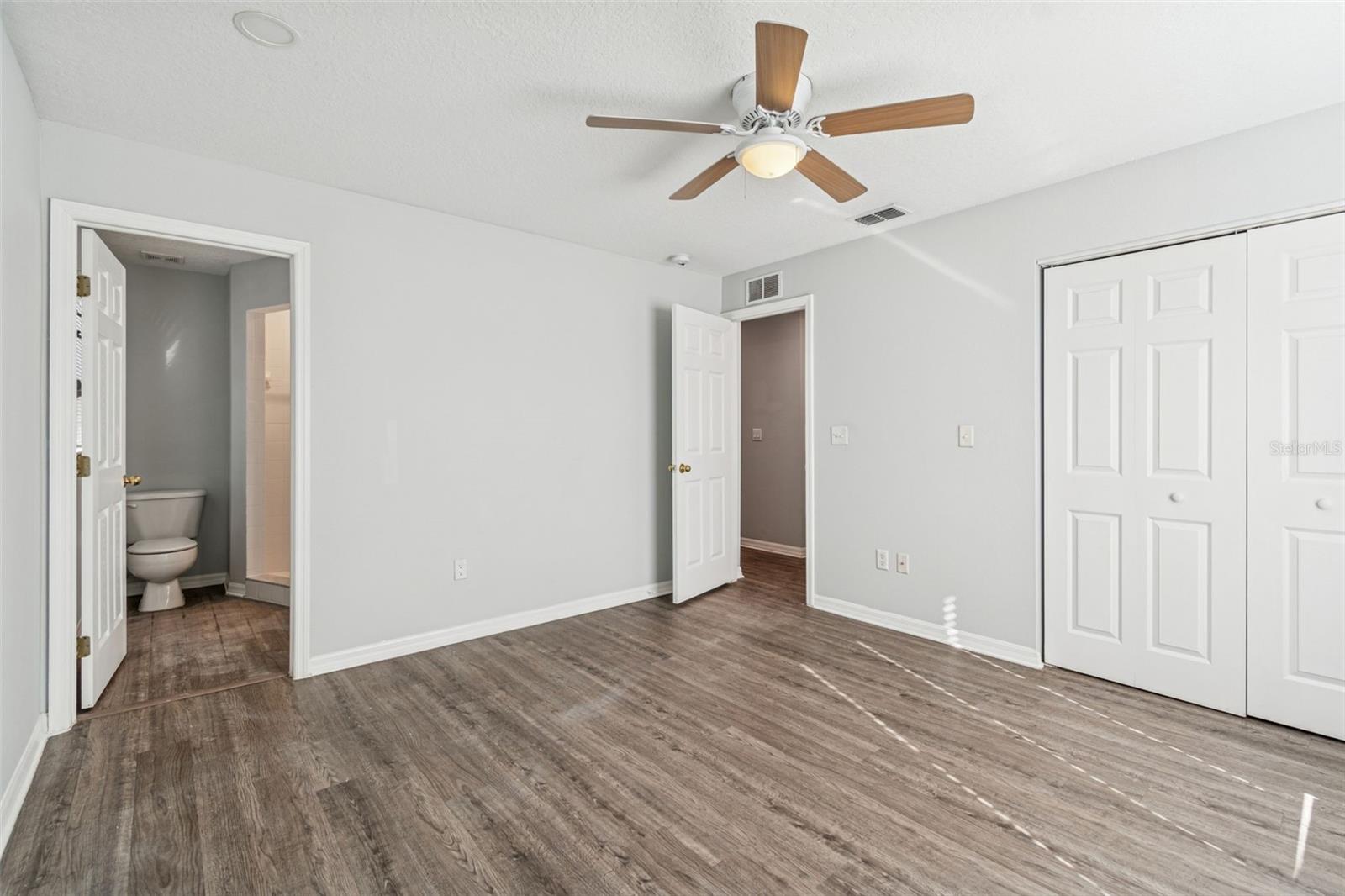 Image 29 of 70 For 4508 Redcoat Drive