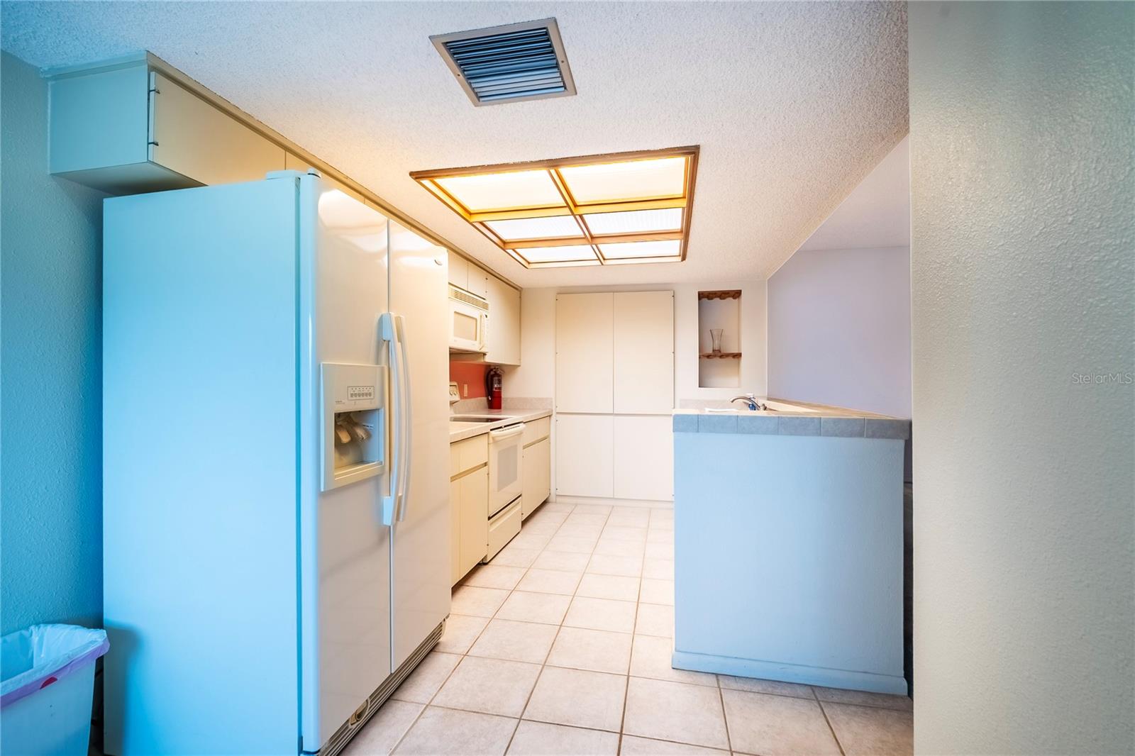 Image 10 of 35 For 900 Pinellas Bayway S 109