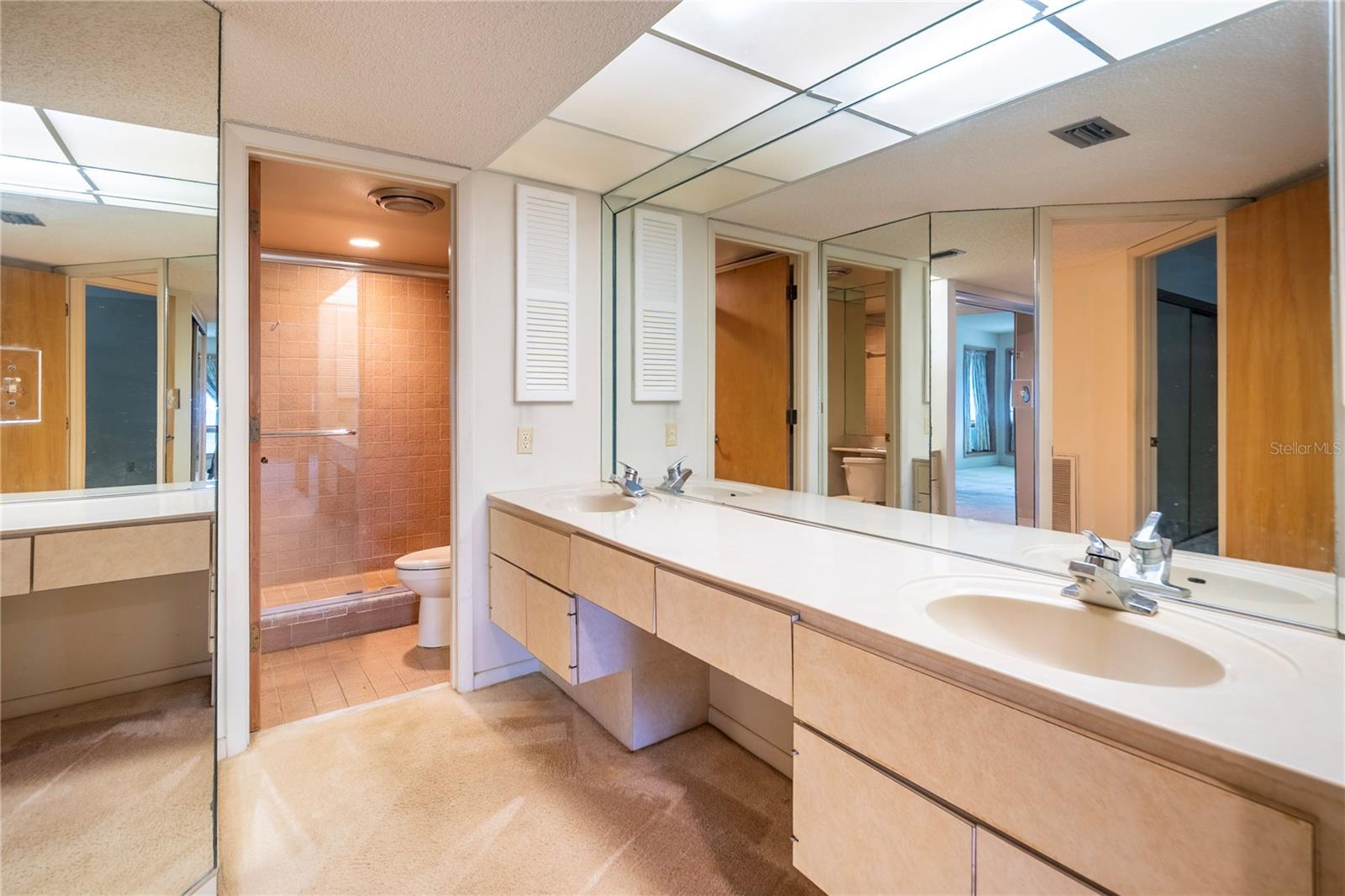 Image 13 of 35 For 900 Pinellas Bayway S 109