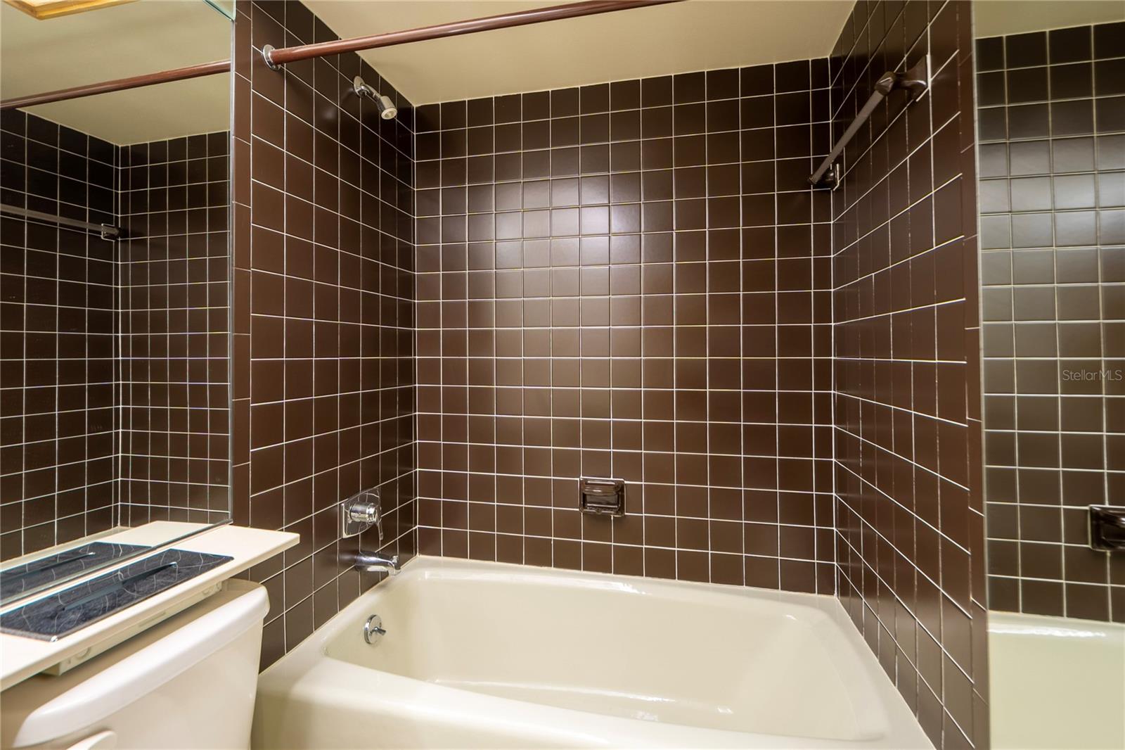 Image 16 of 35 For 900 Pinellas Bayway S 109