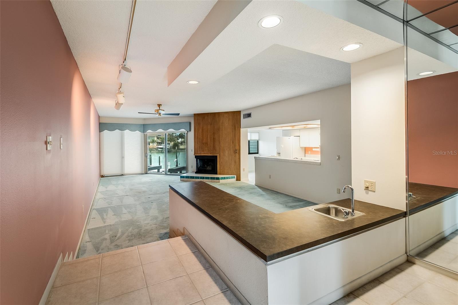 Image 8 of 35 For 900 Pinellas Bayway S 109