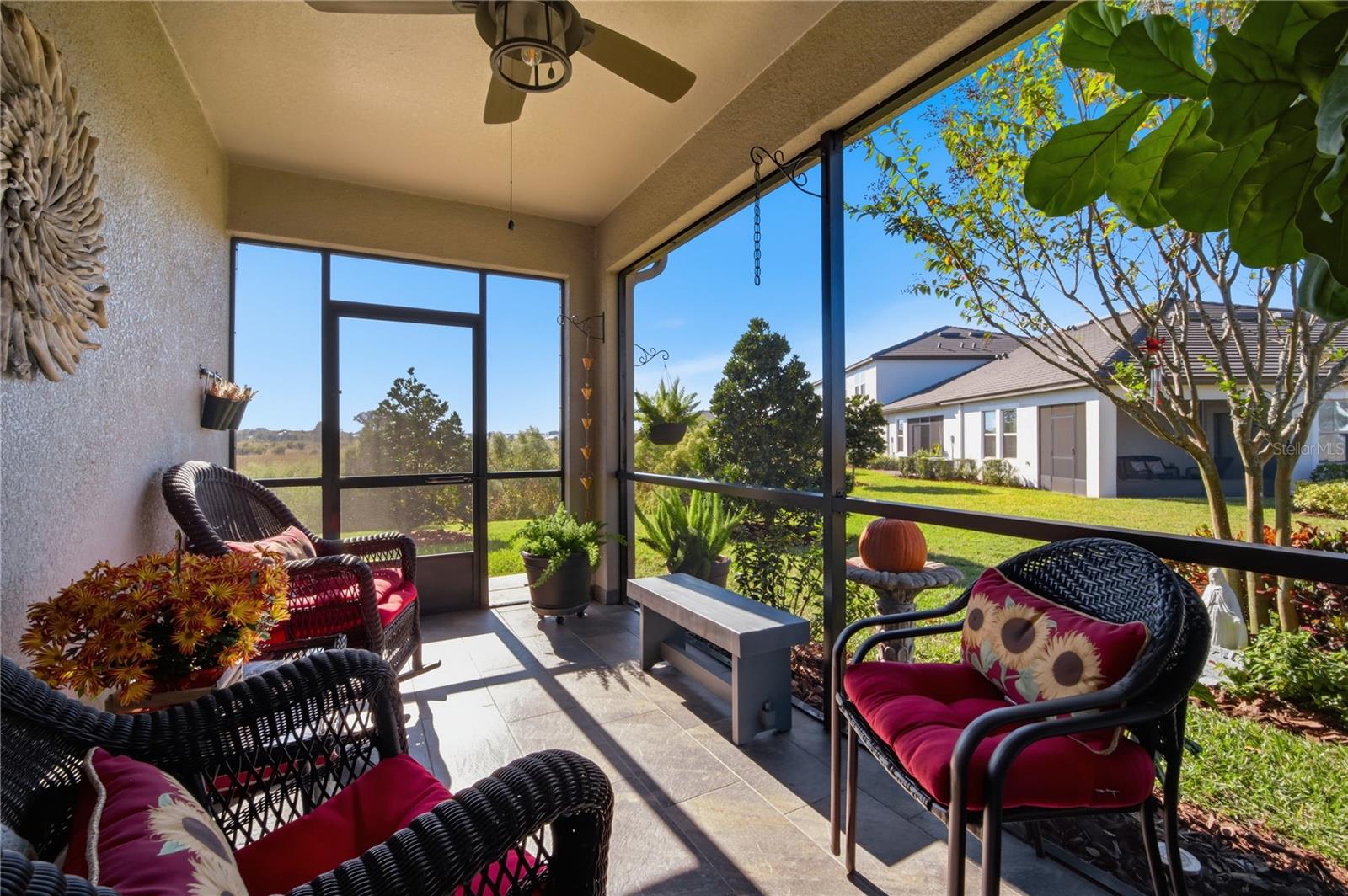 Image 19 of 91 For 10320 Echo Dock Loop