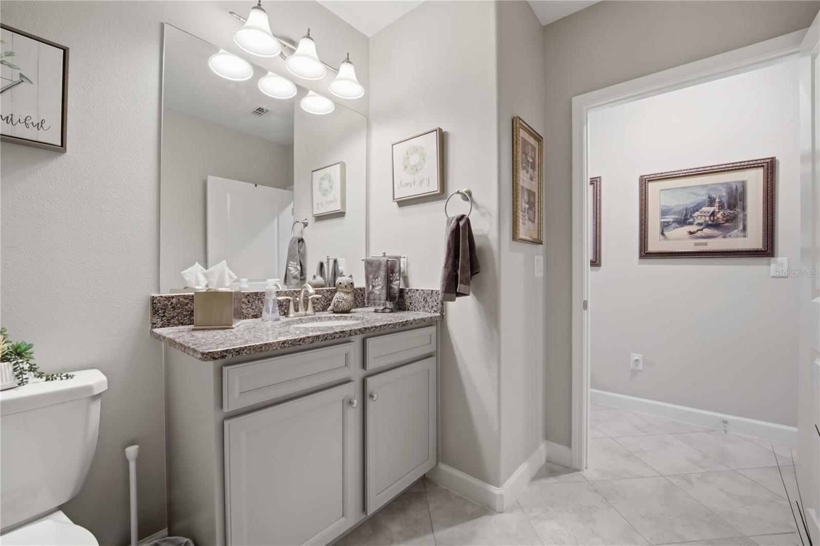 Image 40 of 91 For 10320 Echo Dock Loop