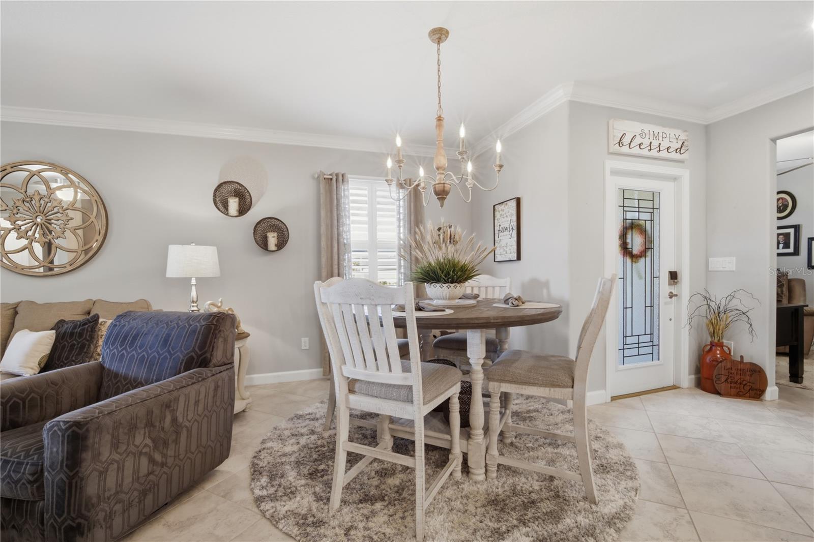 Image 9 of 91 For 10320 Echo Dock Loop