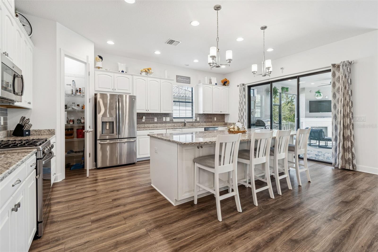 Image 12 of 83 For 8723 Sorano Villa Drive