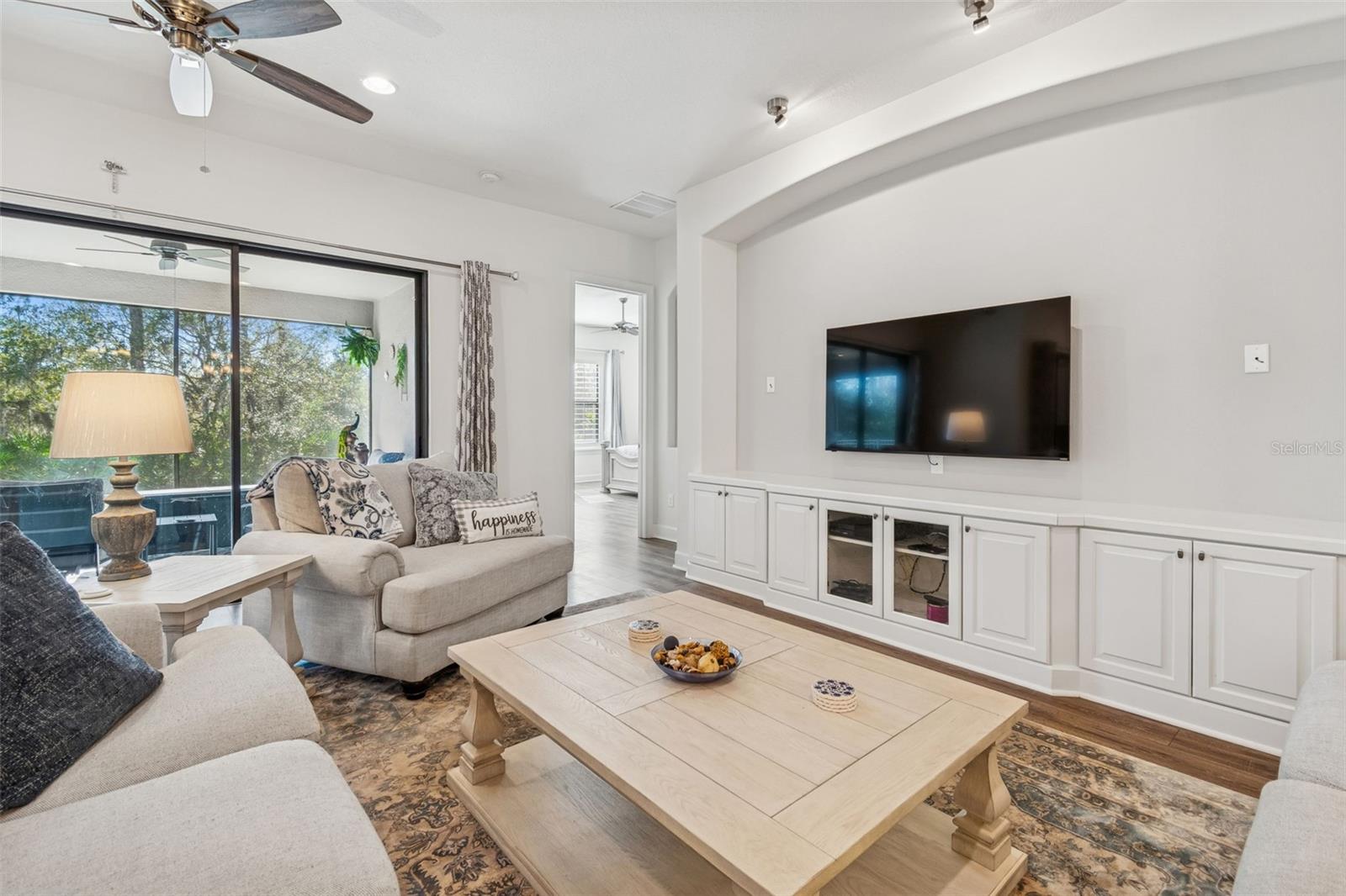 Image 20 of 83 For 8723 Sorano Villa Drive