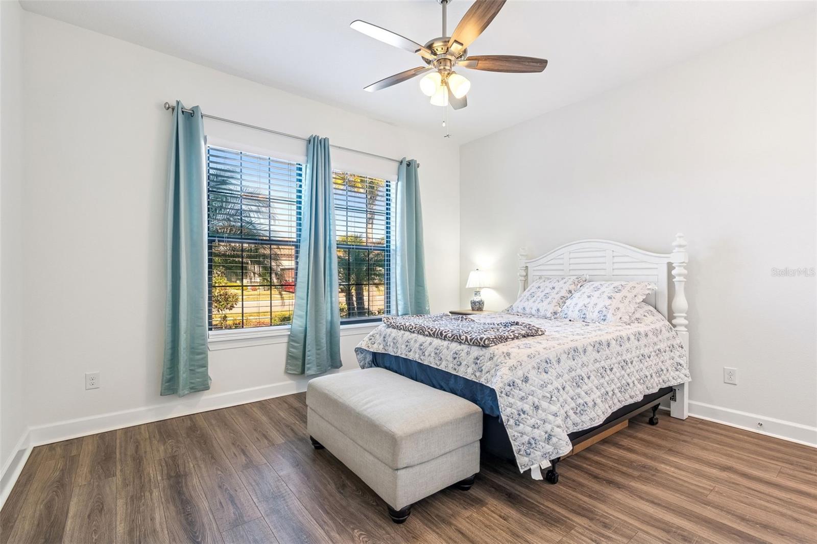 Image 28 of 83 For 8723 Sorano Villa Drive