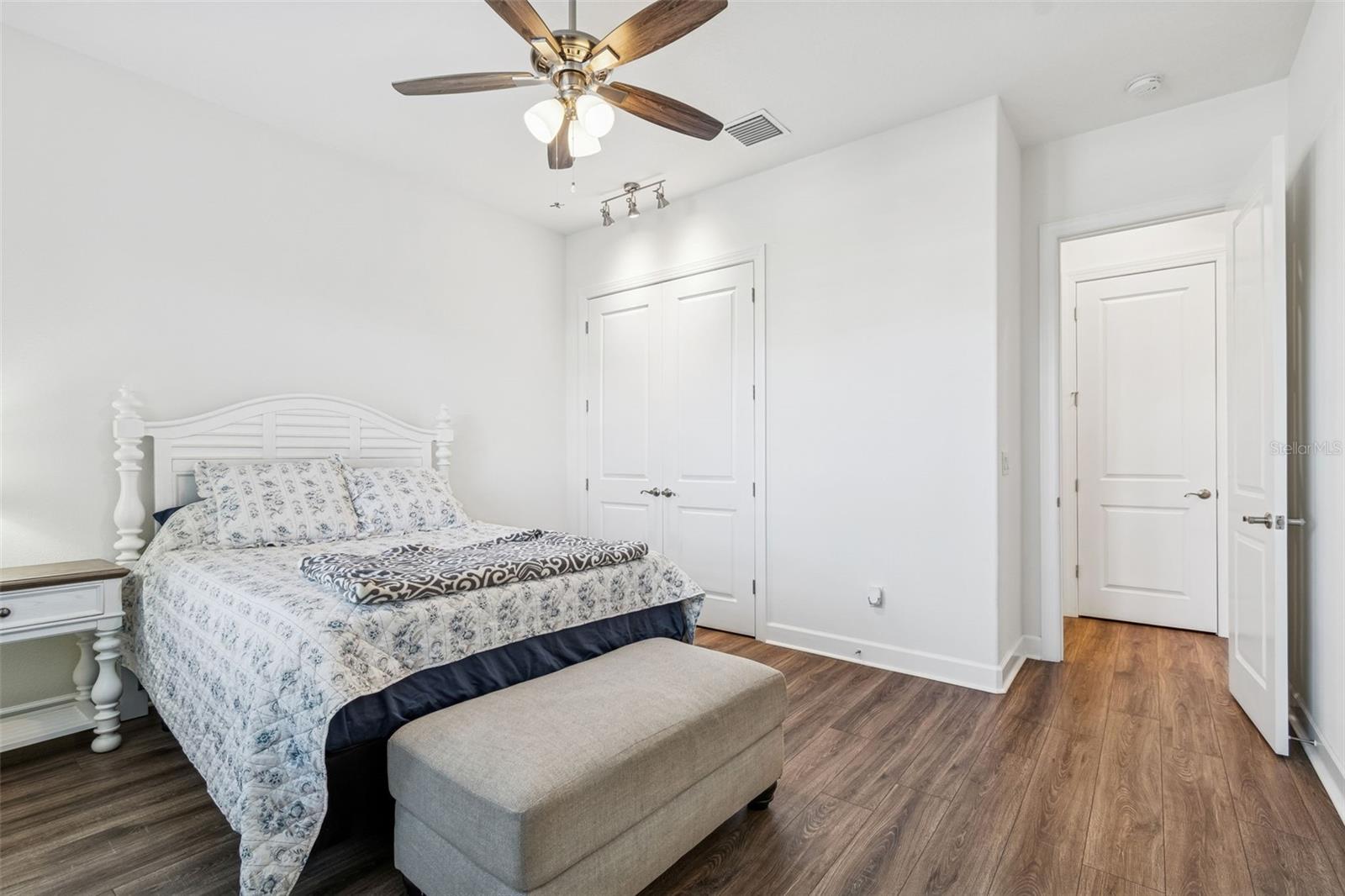 Image 30 of 83 For 8723 Sorano Villa Drive