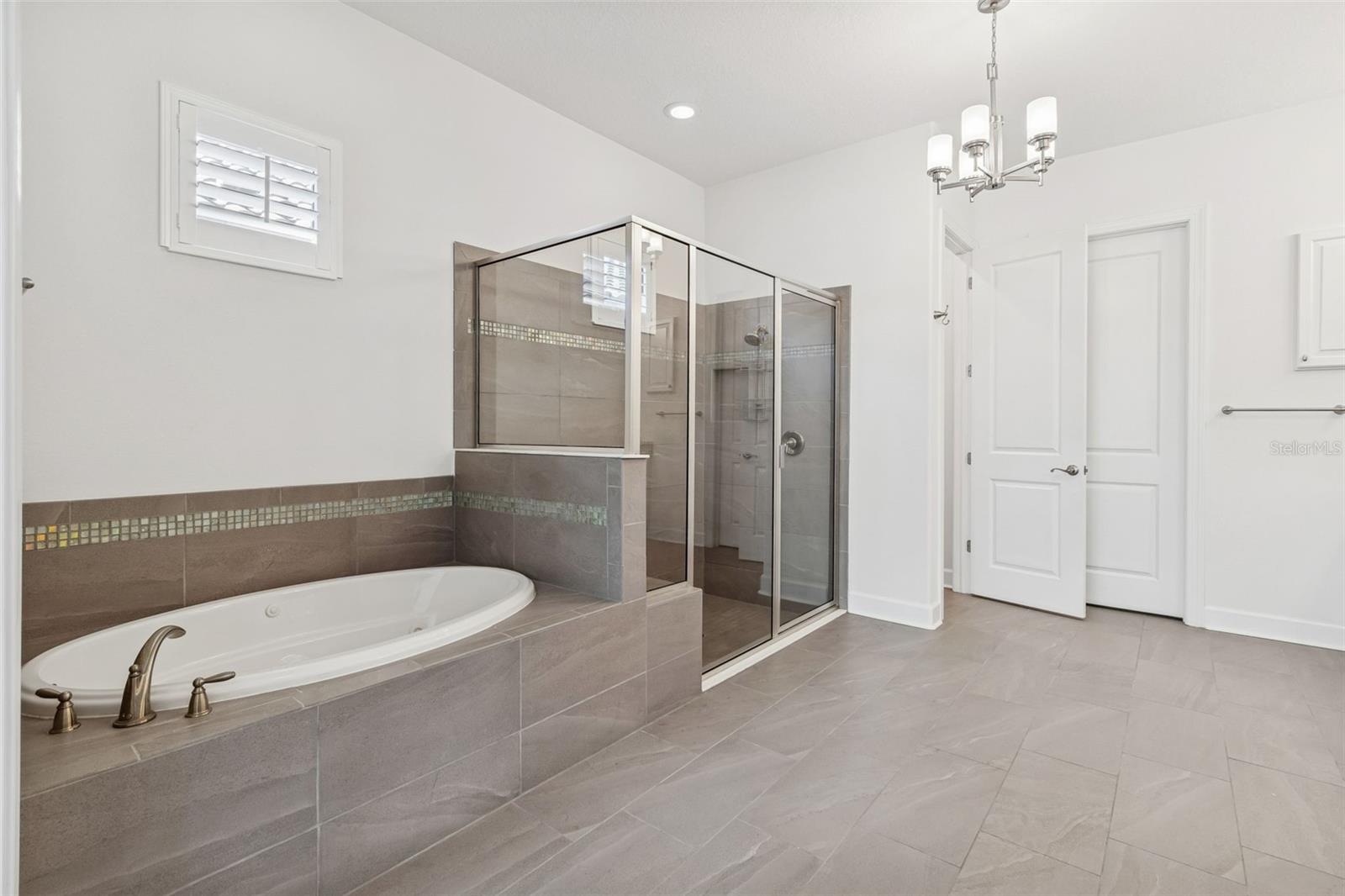 Image 43 of 83 For 8723 Sorano Villa Drive