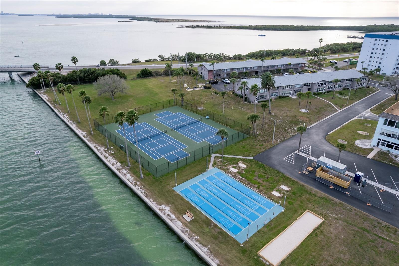 Image 35 of 36 For 9 Haig Place 801