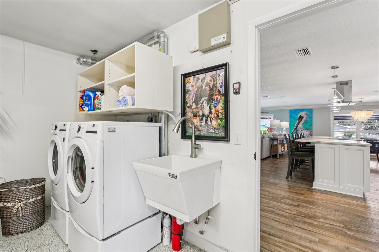 Image 16 of 41 For 5036 Dover Street Ne