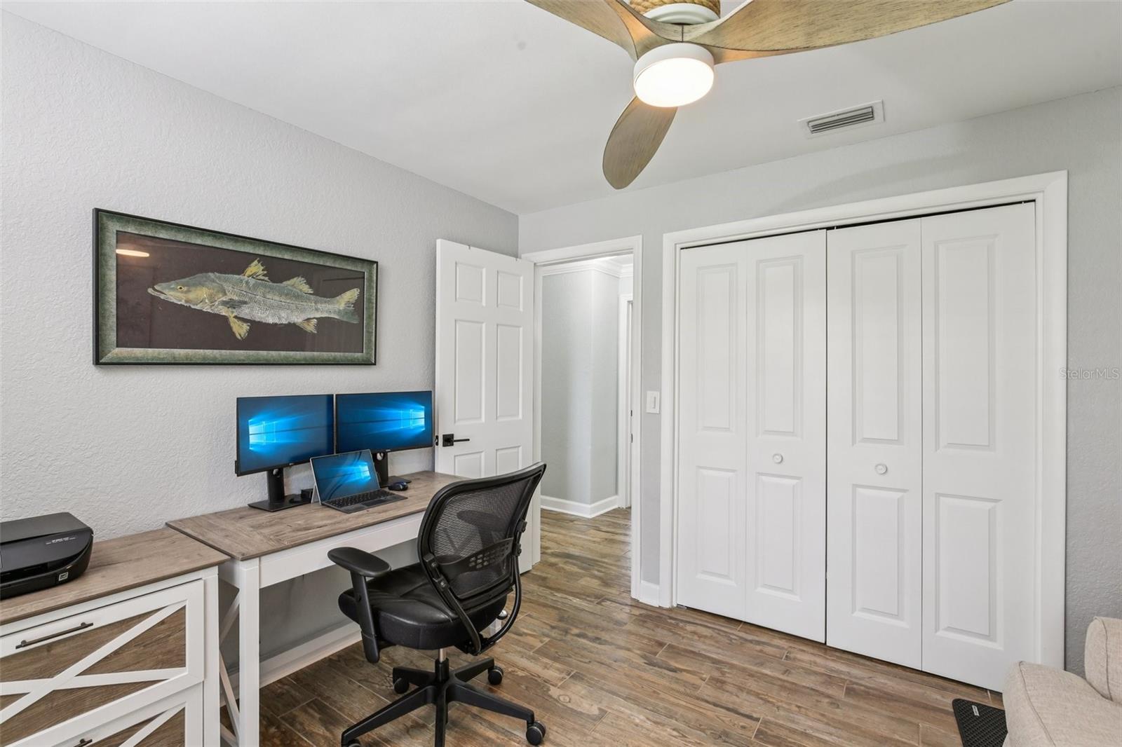 Image 20 of 41 For 5036 Dover Street Ne