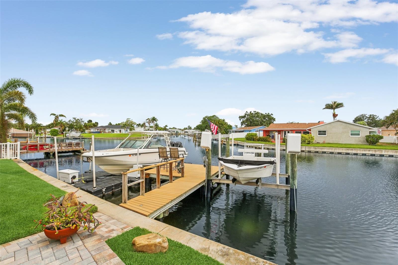 Image 35 of 41 For 5036 Dover Street Ne