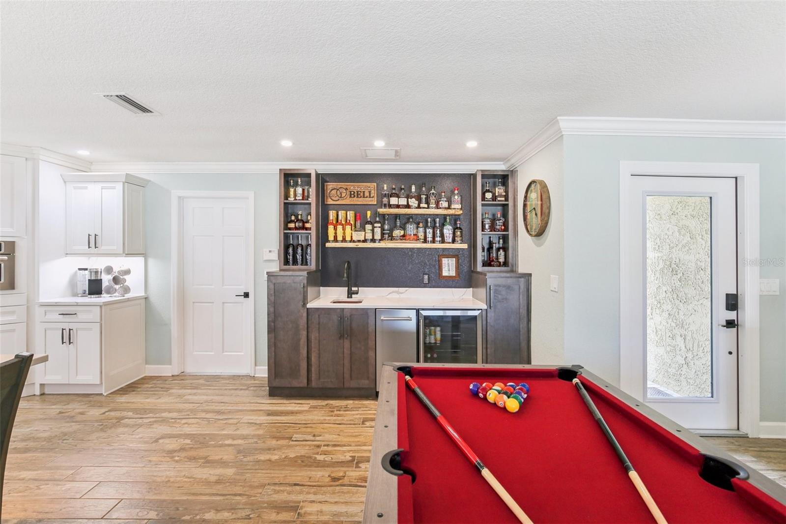 Image 7 of 41 For 5036 Dover Street Ne