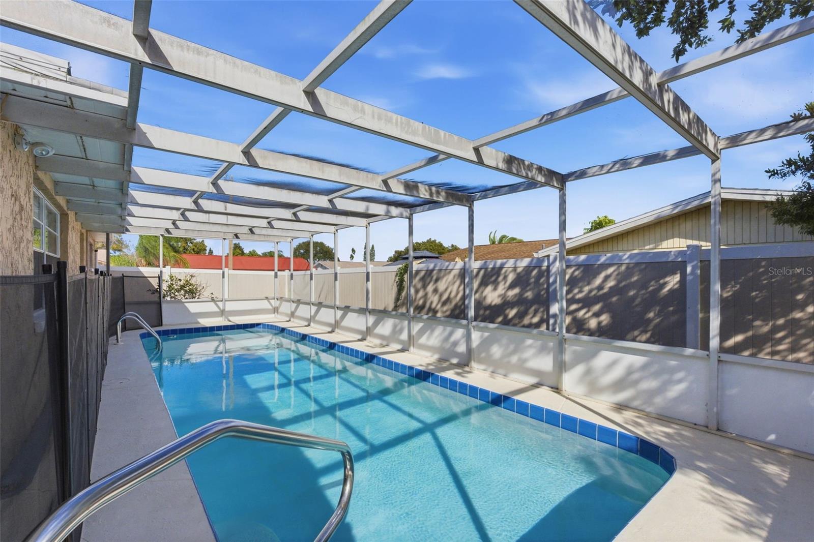 Image 8 of 57 For 4904 Elmwood Street