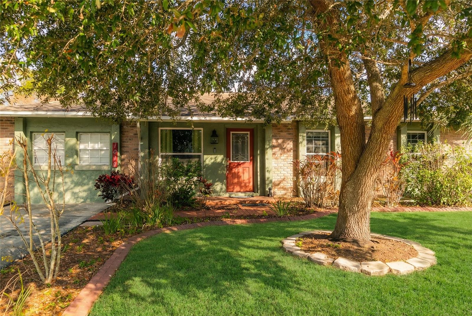 Image 2 of 34 For 1813 Nova Drive