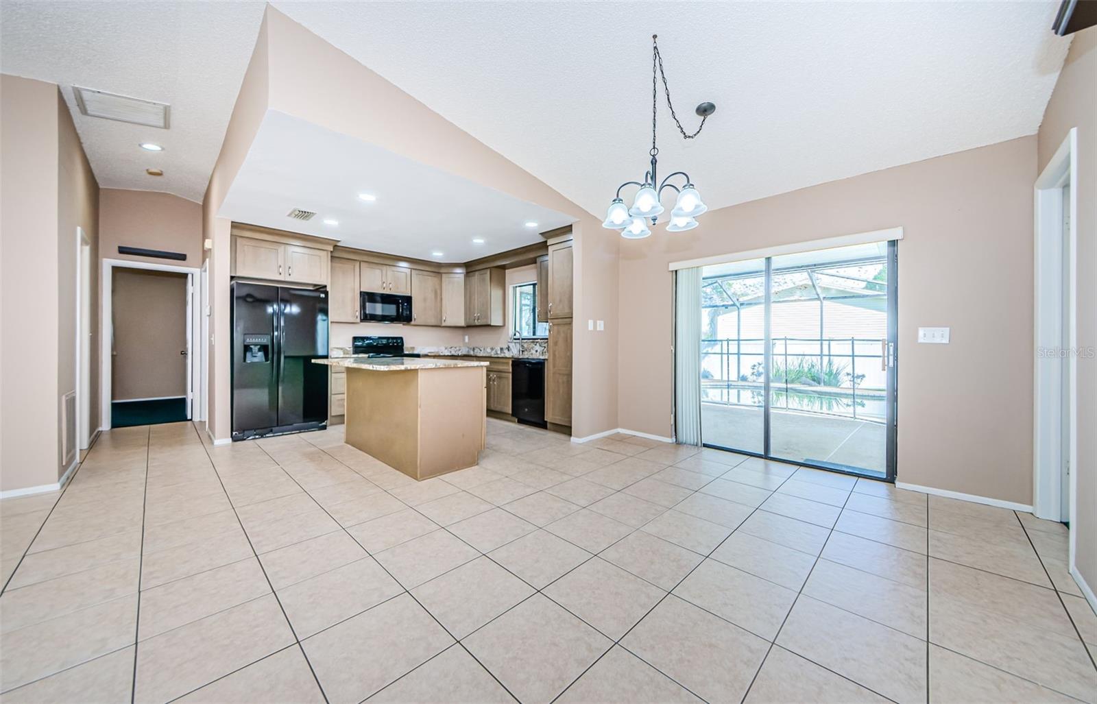 Image 6 of 17 For 6311 103rd Avenue N