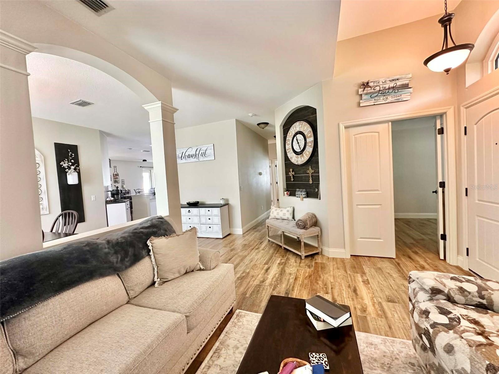 Image 20 of 69 For 3004 Minuteman Lane