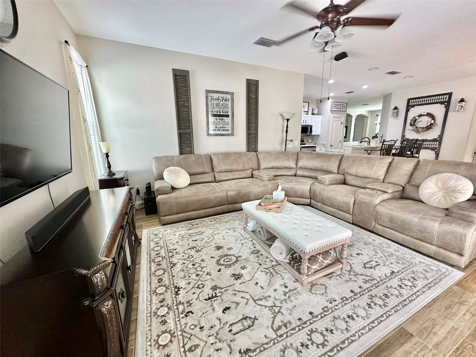 Image 22 of 69 For 3004 Minuteman Lane