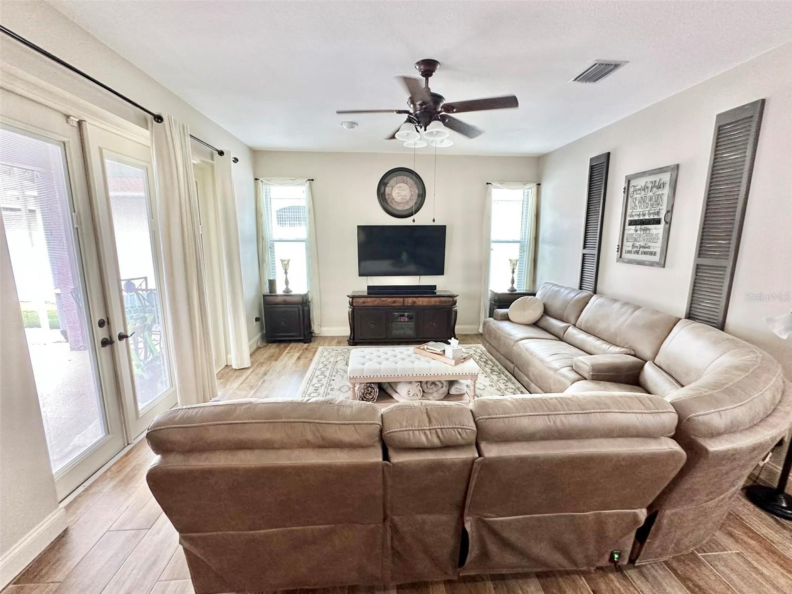 Image 23 of 69 For 3004 Minuteman Lane