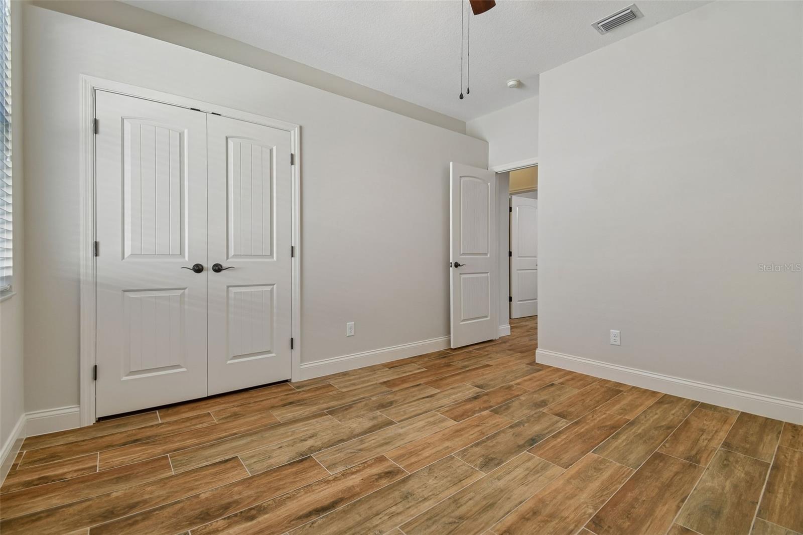 Image 42 of 69 For 3004 Minuteman Lane