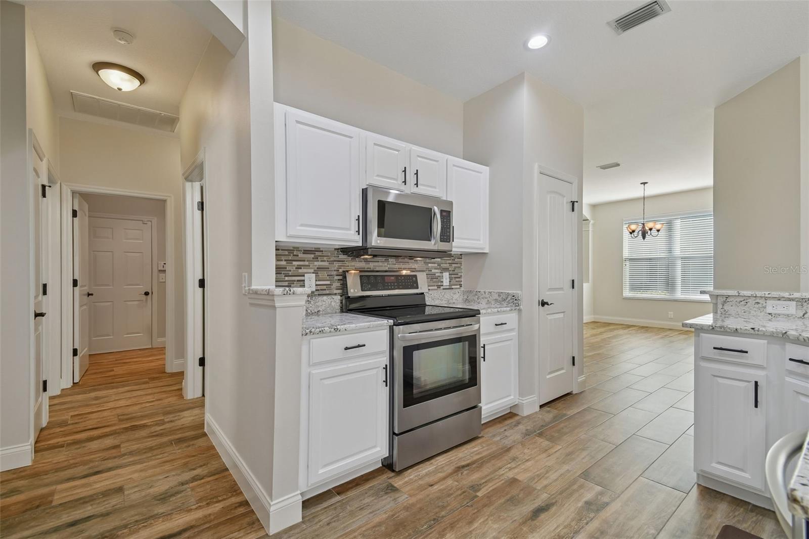 Image 46 of 69 For 3004 Minuteman Lane