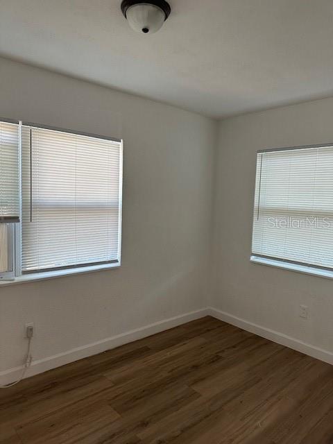 Image 14 of 19 For 221 Saturn Avenue