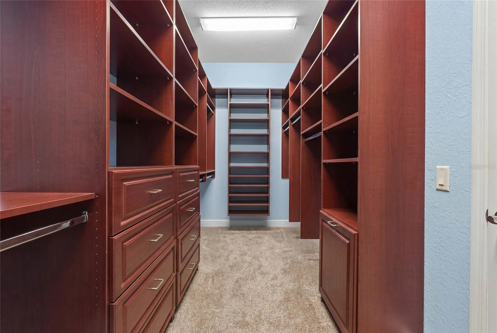 Image 16 of 49 For 557 Johns Pass Avenue