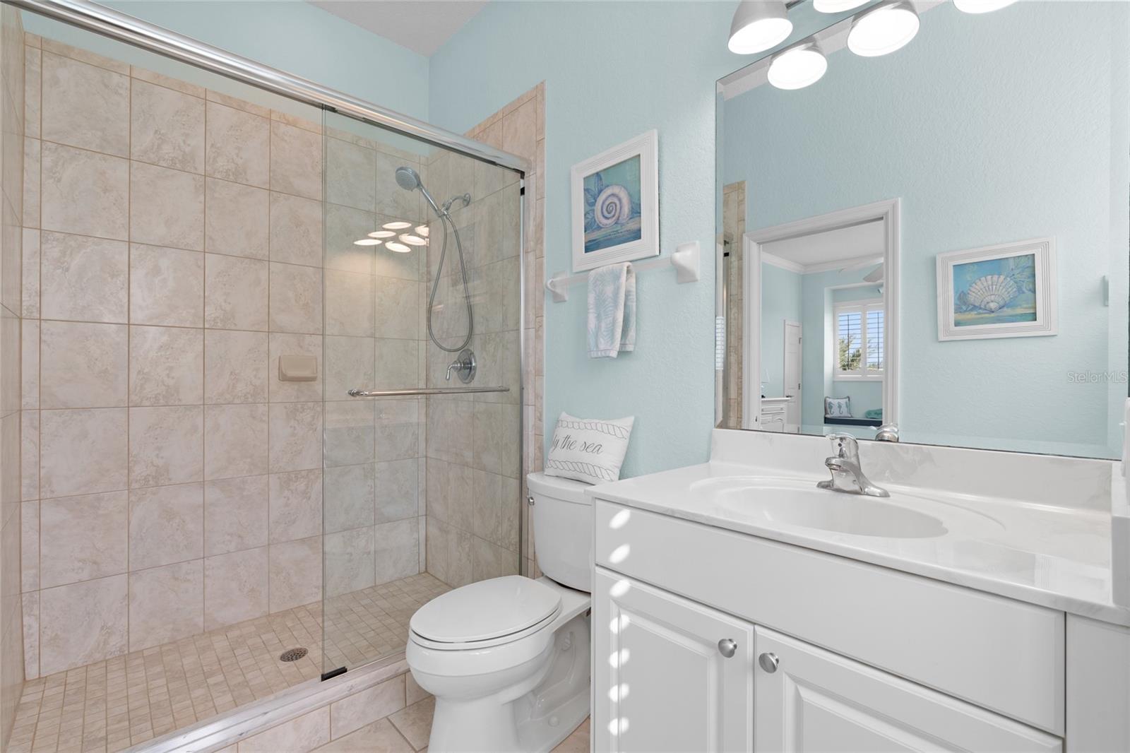 Image 19 of 49 For 557 Johns Pass Avenue