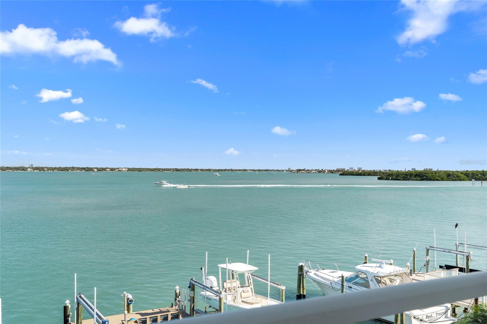 Image 40 of 49 For 557 Johns Pass Avenue