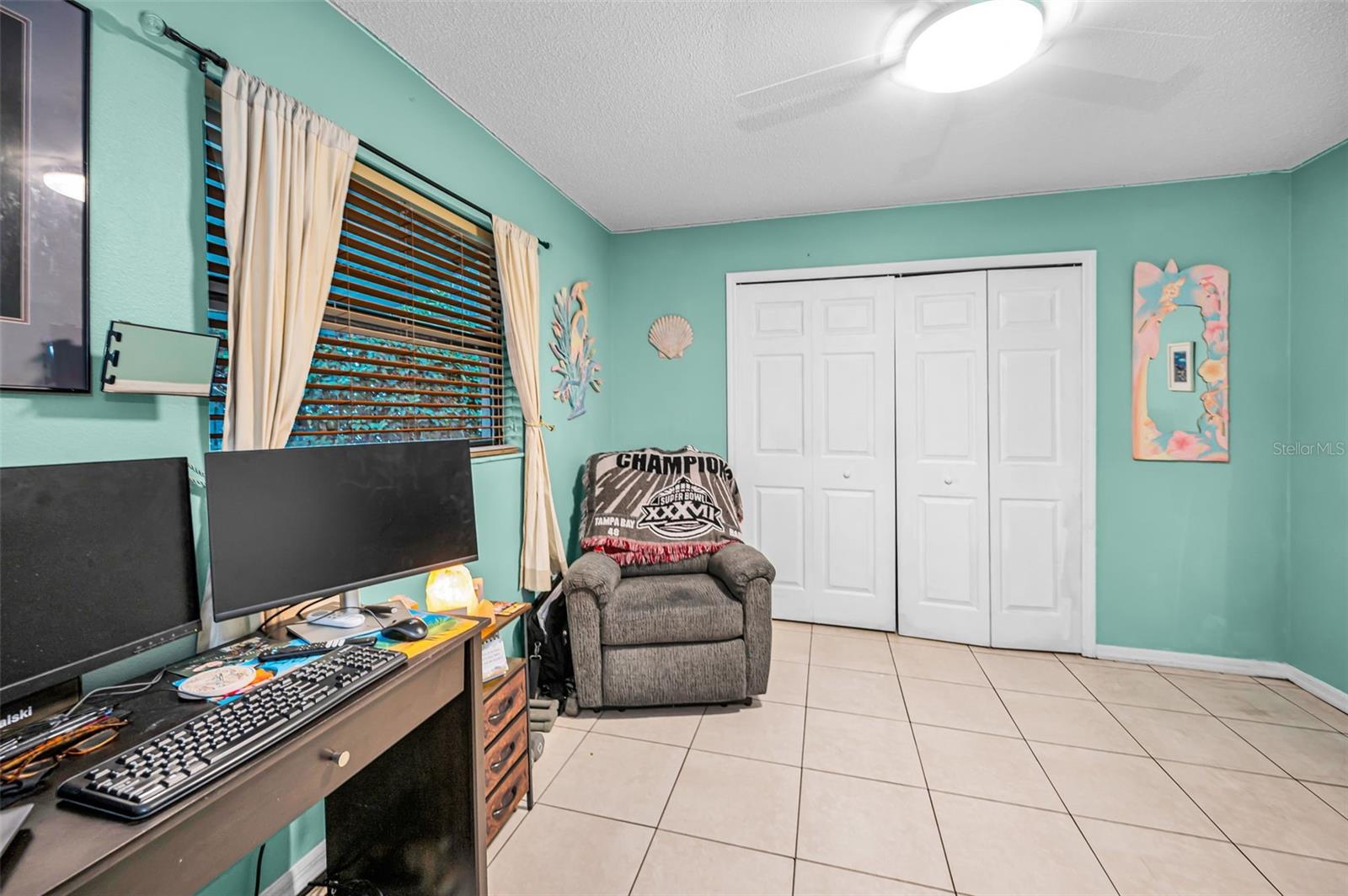 Image 31 of 46 For 2280 Colonial Boulevard W