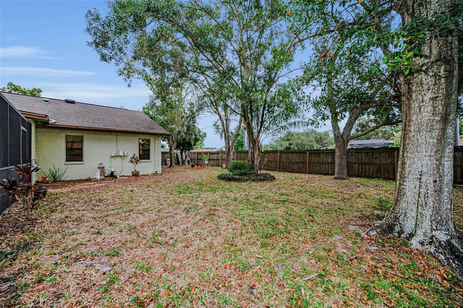 Image 43 of 46 For 2280 Colonial Boulevard W