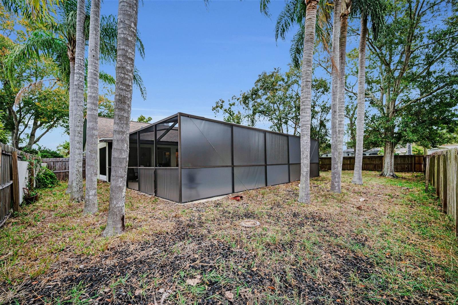 Image 45 of 46 For 2280 Colonial Boulevard W