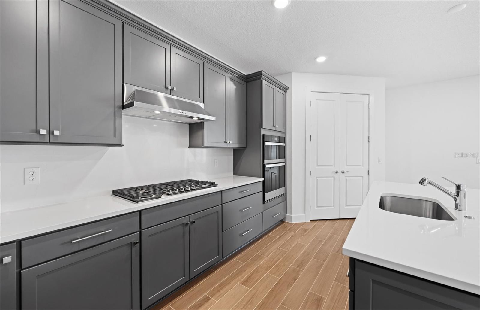 Image 5 of 32 For 37864 Gunnison Drive