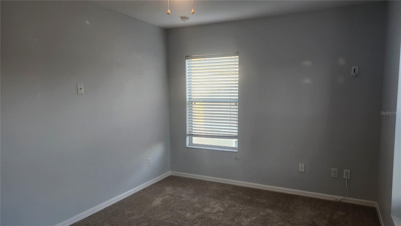 Image 11 of 18 For 543 Vincinda Crest Way