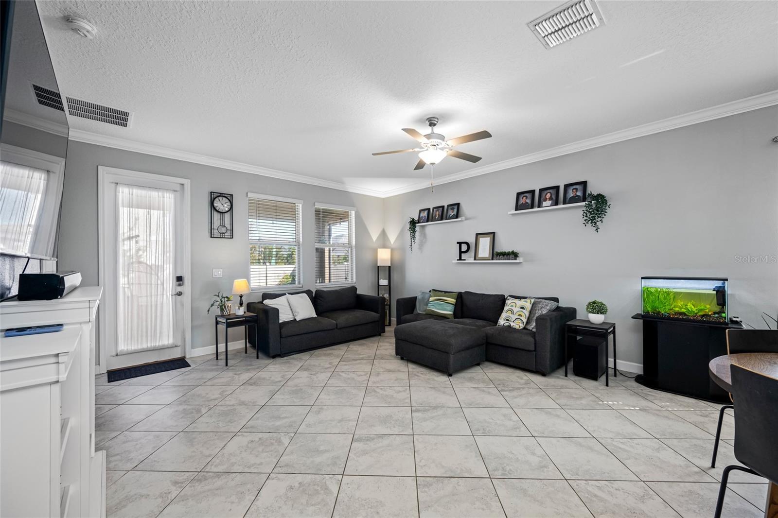 Image 18 of 73 For 9205 Shadyside Lane