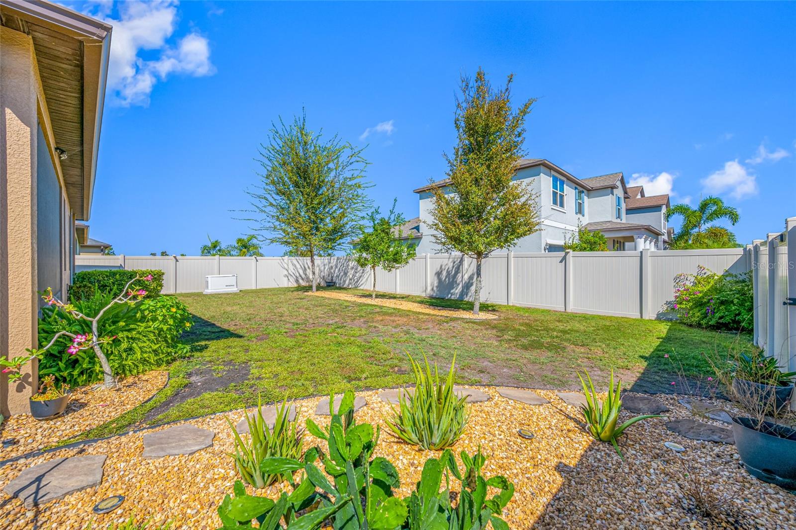 Image 52 of 73 For 9205 Shadyside Lane