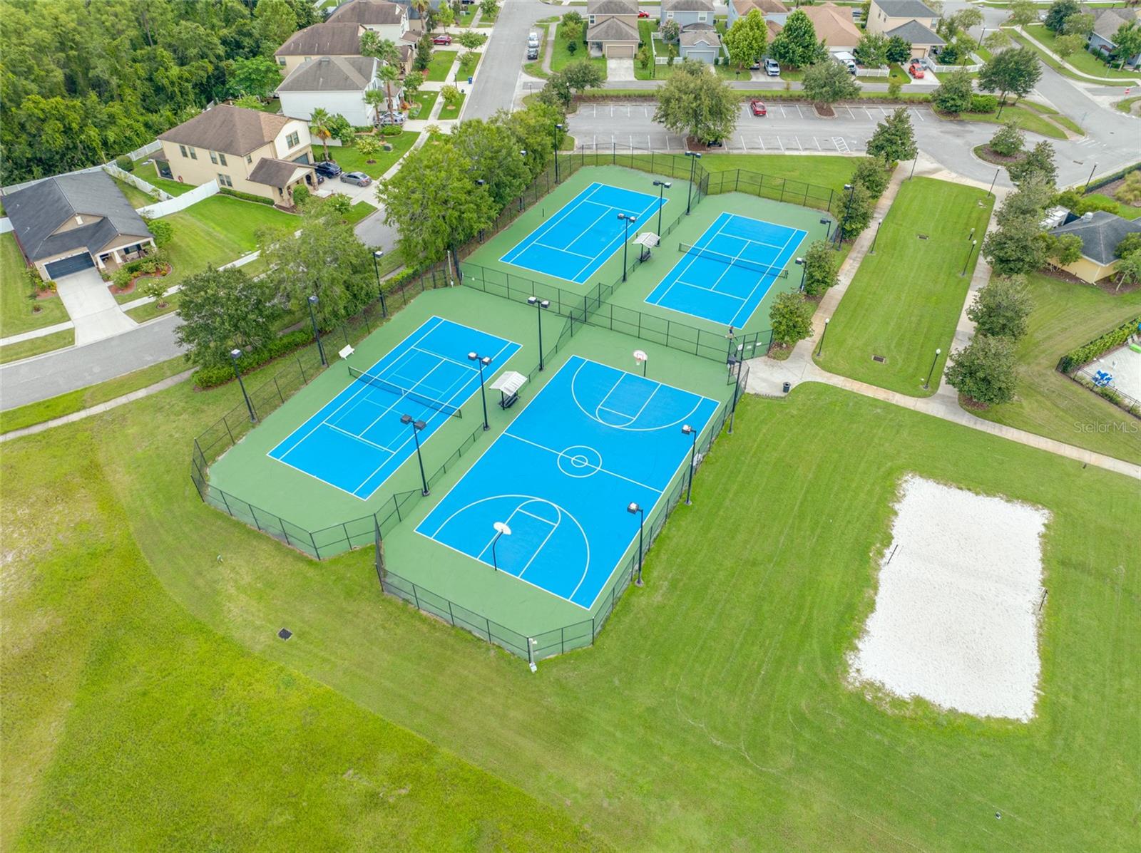 Image 65 of 73 For 9205 Shadyside Lane