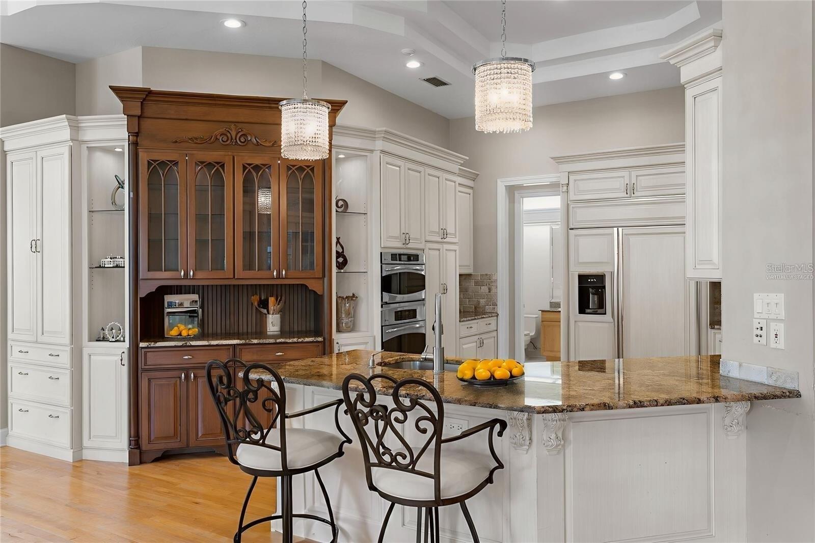 Image 16 of 80 For 6441 Renwick Circle