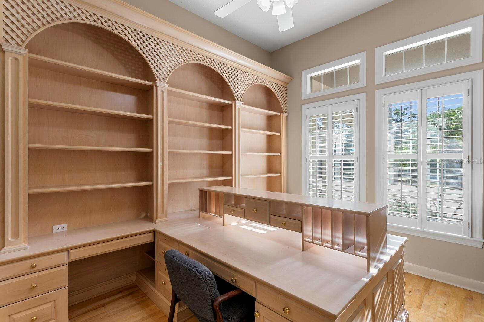 Image 45 of 80 For 6441 Renwick Circle