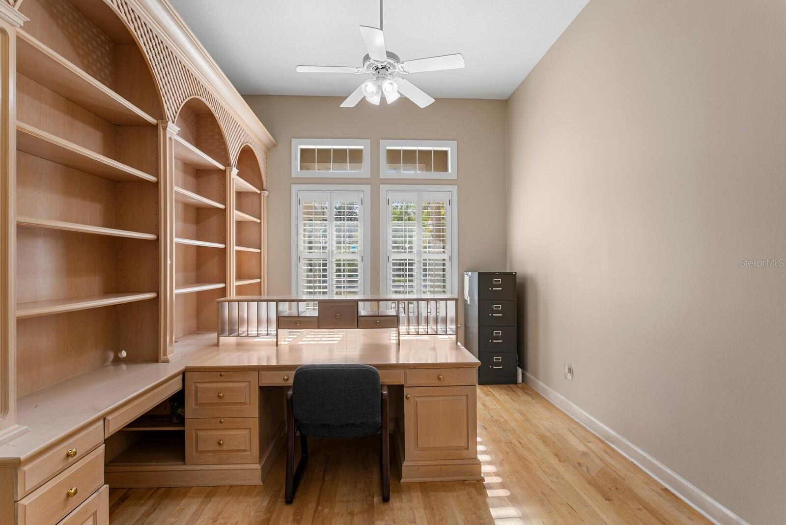 Image 46 of 80 For 6441 Renwick Circle