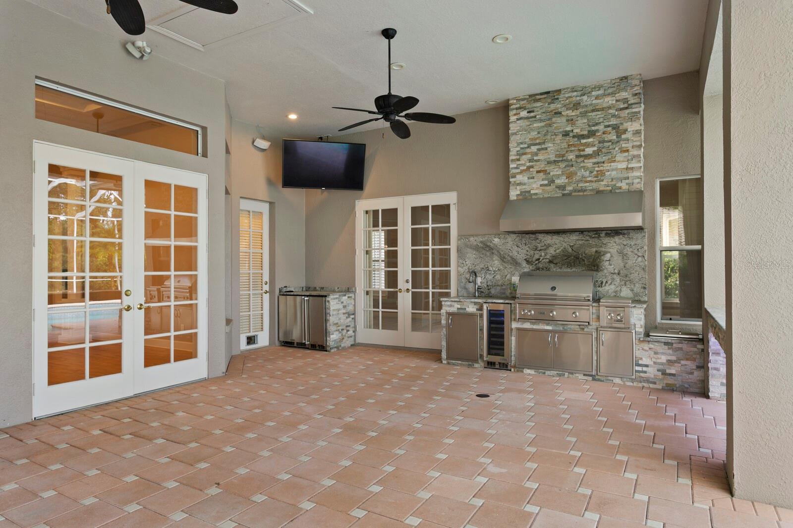 Image 55 of 80 For 6441 Renwick Circle