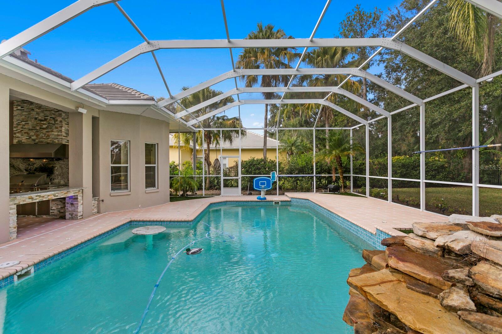 Image 57 of 80 For 6441 Renwick Circle