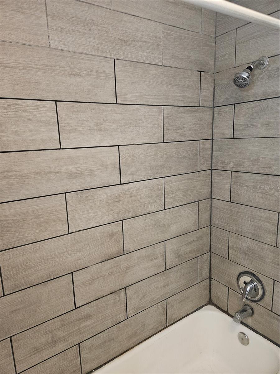 Image 19 of 23 For 3450 17th Avenue S