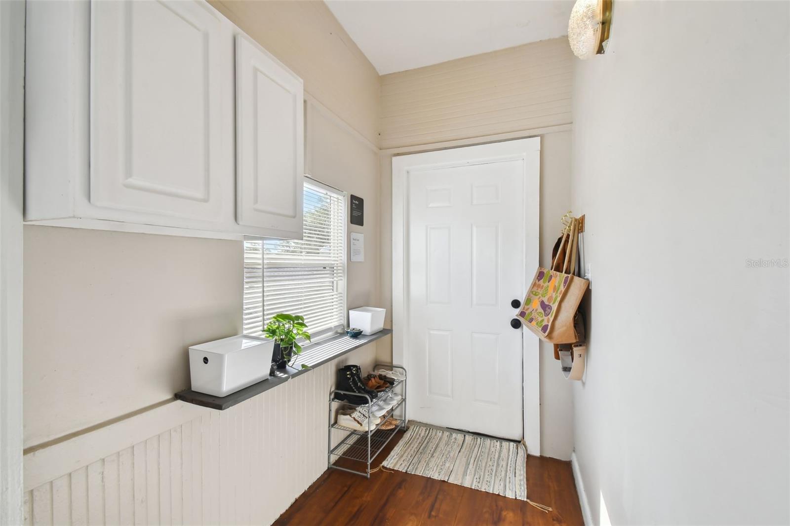 Image 24 of 48 For 2445 2nd Avenue N 4